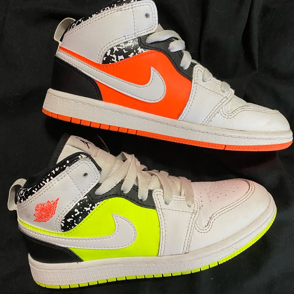 Air Jordan 1 Composition Notebook